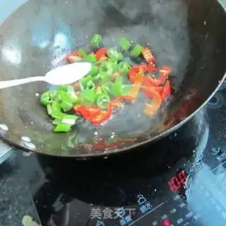 Make Fish fragrance, double pepper fork step 3