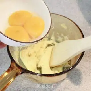 Make A lamb cake step 3