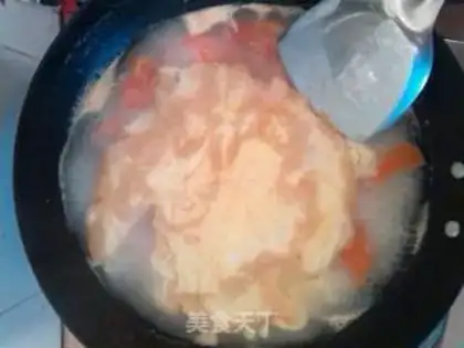 Make Tomato egg soup step 3