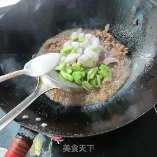 Make Cricket onions step 6