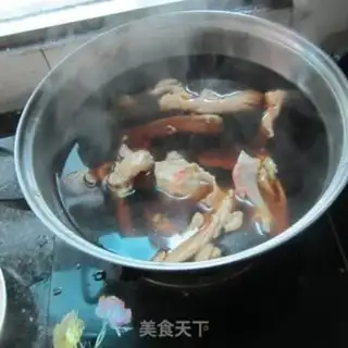 Make The hala duck stand step 5