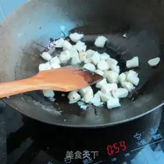 Make Red burning lion head step 15