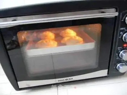 Make Milky snail bread step 13