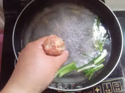 Make The green cabbage croquettes step 7