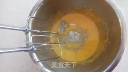 Make Homemade salad sauce step 1