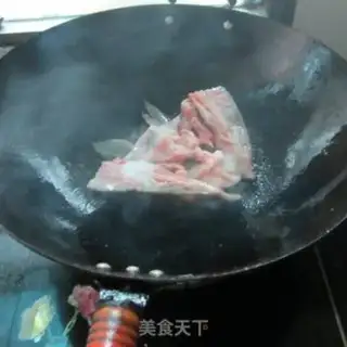 Make Onion fish head soup step 2