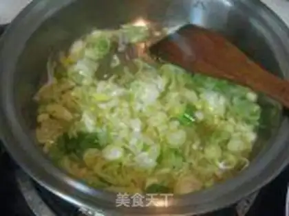 Make Qin pretzels step 2