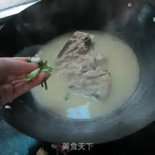 Make Onion fish head soup step 8