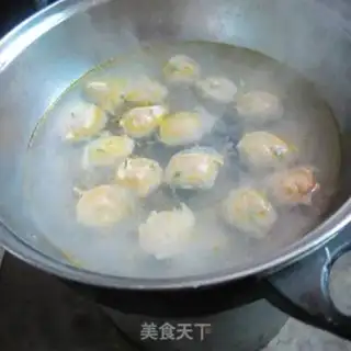 Make Onion fish mudballs step 5