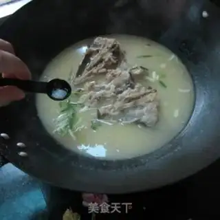 Make Onion fish head soup step 9