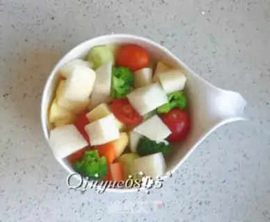 Make Vegetable salad step 3
