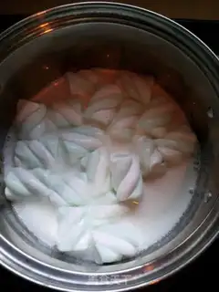 Make Cotton candy pudding step 3