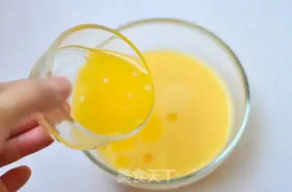 Make Sweet fruit muffins step 4