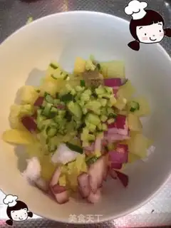 Make Strawberry shrimp salad step 11