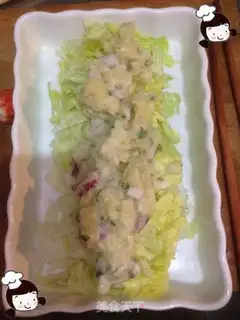 Make Strawberry shrimp salad step 15