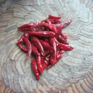 Make Spicy pig hands step 2