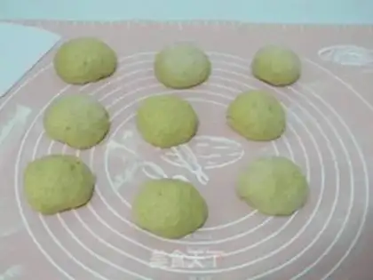 Make walnut croquettes step 9