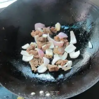 Make Onions burn cattle step 9