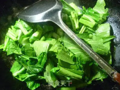 Make Frozen tofu cooking oil step 2