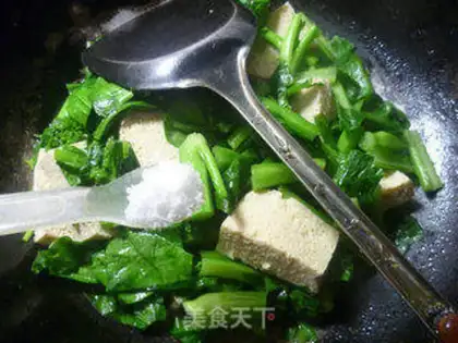 Make Frozen tofu cooking oil step 6
