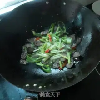Make Cream pepper fried beef step 6