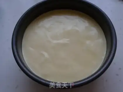Make Butter cream birthday cake step 4