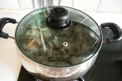 Make Lamb chop carrot soup step 3