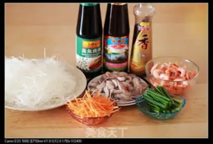 Make A seafood fan step 0