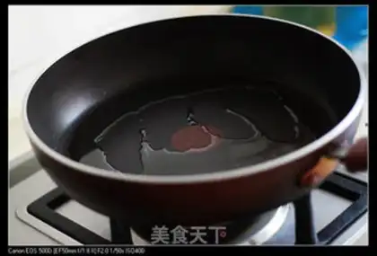Make A seafood fan step 2