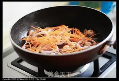 Make A seafood fan step 4