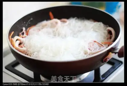 Make A seafood fan step 5