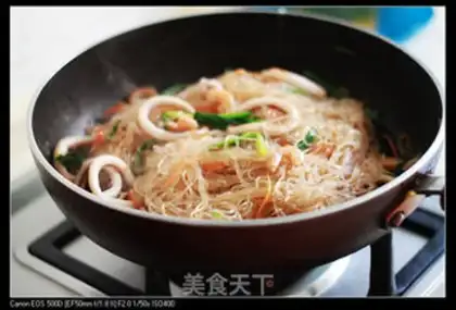 Make A seafood fan step 6