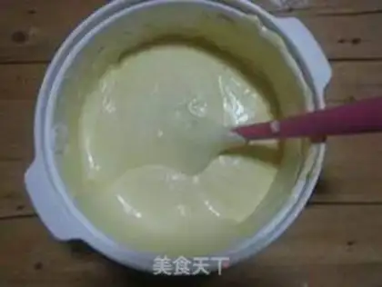 Make Strawberry cocoa nudity cake step 8