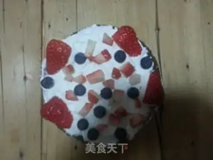 Make Strawberry cocoa nudity cake step 14