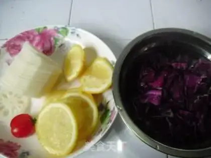 Make Lemon salad step 1