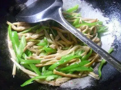 Make The green peppers, the yellow cabbage step 5