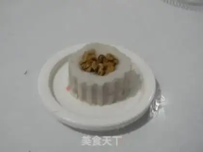 Make A walnut blueberry tart cake step 4