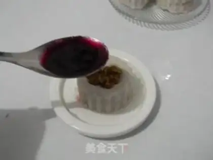 Make A walnut blueberry tart cake step 6