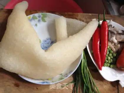 Make Two sauces and fried pig skin step 0