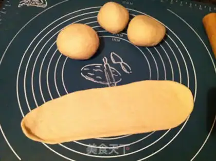 Make Jelly bread step 1