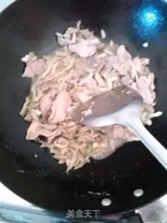 Make Onion-cracker and meat step 3