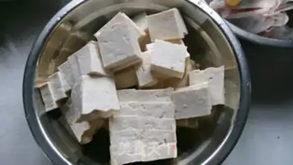 Make Fish-head tofu step 1