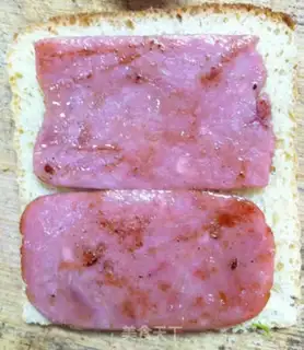 Make Ham sandwich step 1