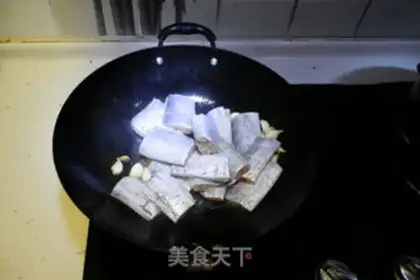 Make Garlic Belt step 2