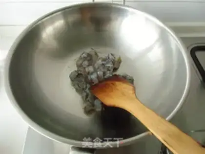 Make Shrimp pineapple rice step 6