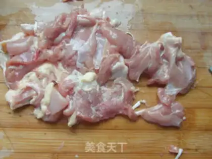 Make Chicken-legged mashed toothpicks step 1