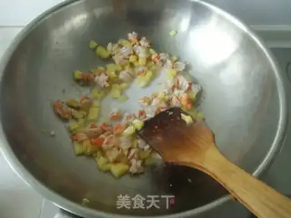 Make Shrimp pineapple rice step 8