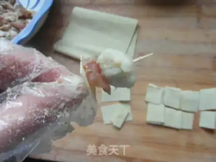 Make Chicken-legged mashed toothpicks step 6