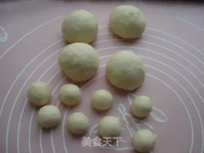 Make Frog hamburger step 4