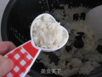 Make Red-tree raisin rice step 6